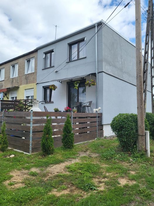 Sprzedam mieszkanie 55m2 z działką