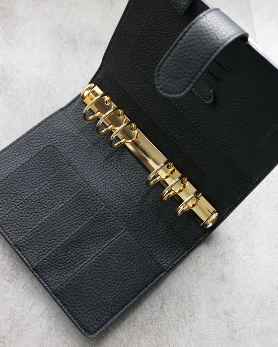 Aura Estelle Krause rings organizer planer segregator filofax personal