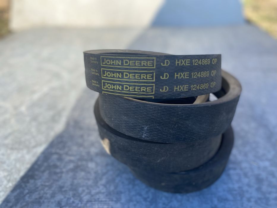 Ремінь  John Deere HXE 124869 OP