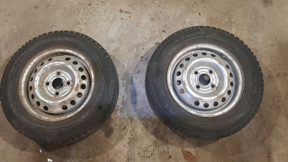 Колеса бу , в гарному станi , зима, 5мм протектор...