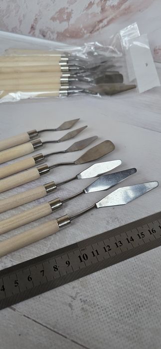 Набор мастихинов. Набір мастихінів. Мастихин. Мастихін.