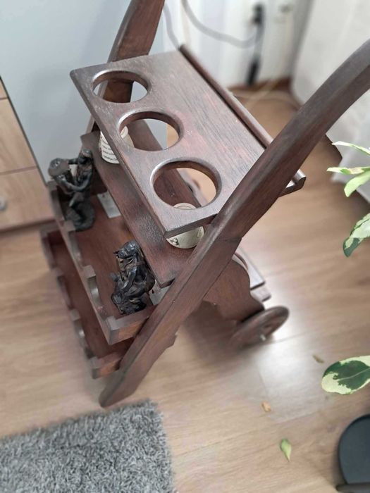 Barek drewniany na butelki