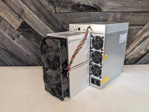 Асік криптомайнер ANTMINER Z15 PRO 820/840/860 KSol/s Bitmain