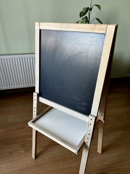 Мольберт дитячий