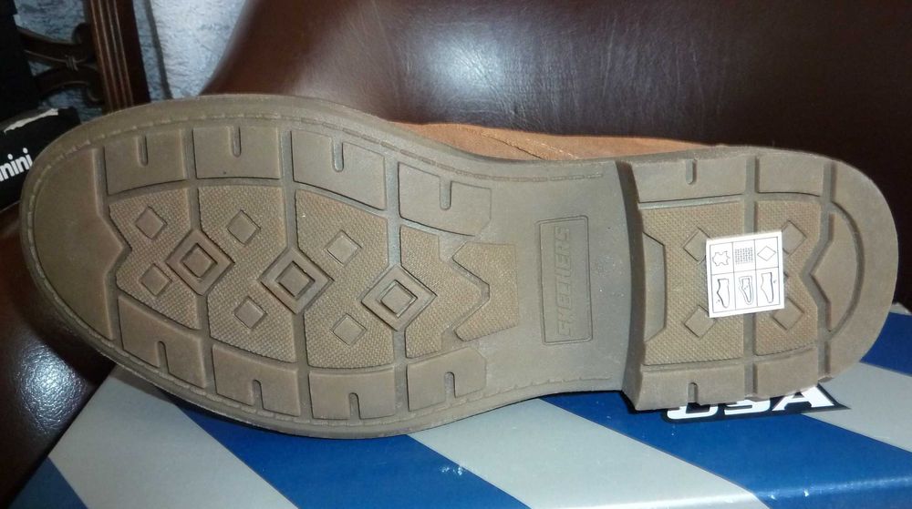 Botas novas Skechers 41
