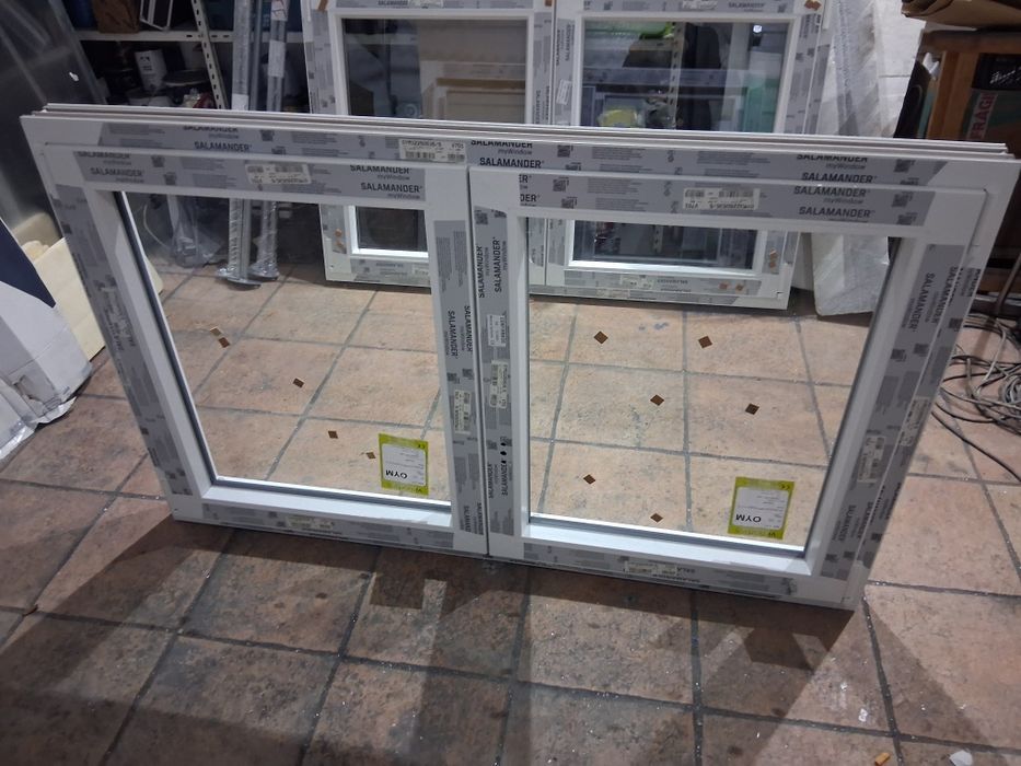 Janela PVC oscilobatente Nova