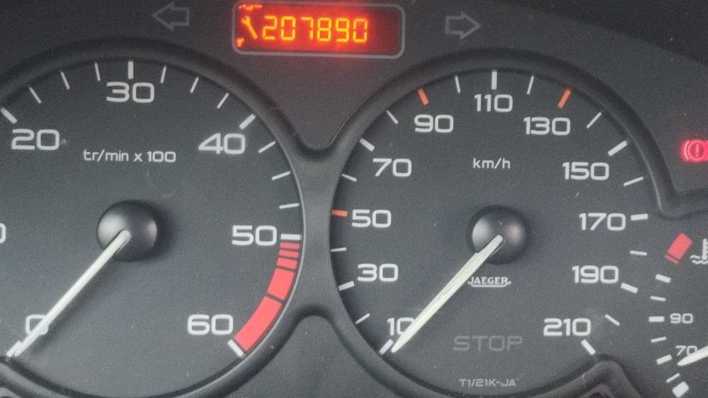 Peugeot 206 1.4 HDI eco (comercial) bom estado