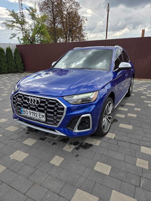 Продам Audi SQ5 2022 року випуску в рестайлінговому кузові