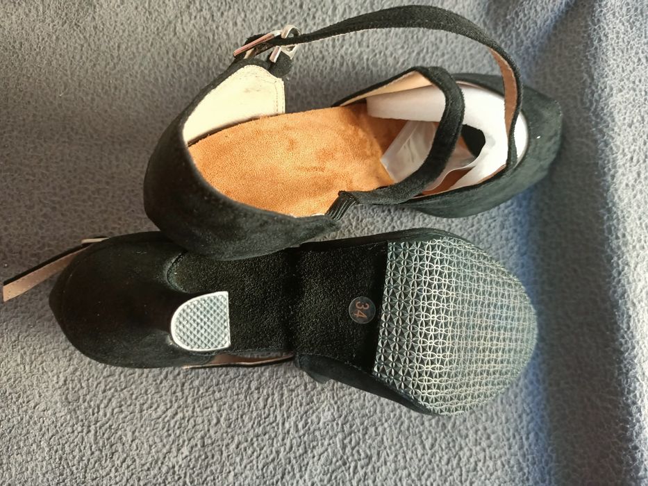 Buty taneczne zamszowe r. 34/35 (4.5)