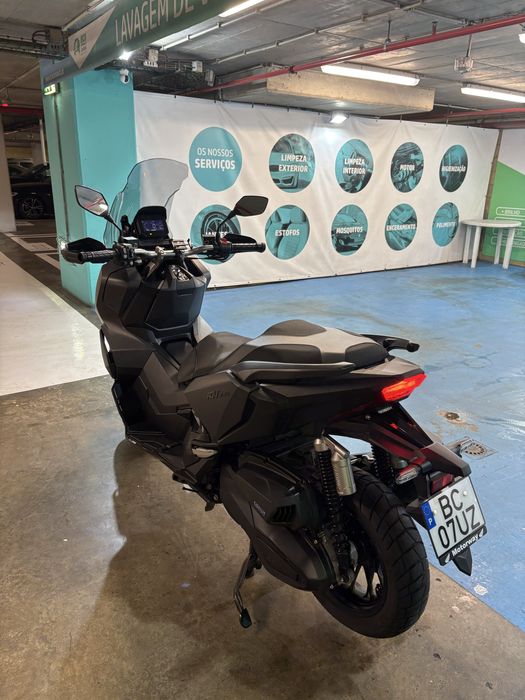 Honda Adv como nova