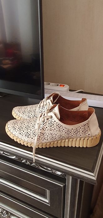 Продаю мокасины натуральная кожа