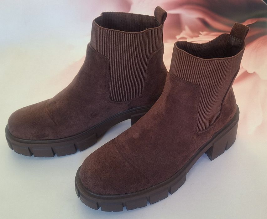 Botki brązowe zamsz roz. 38