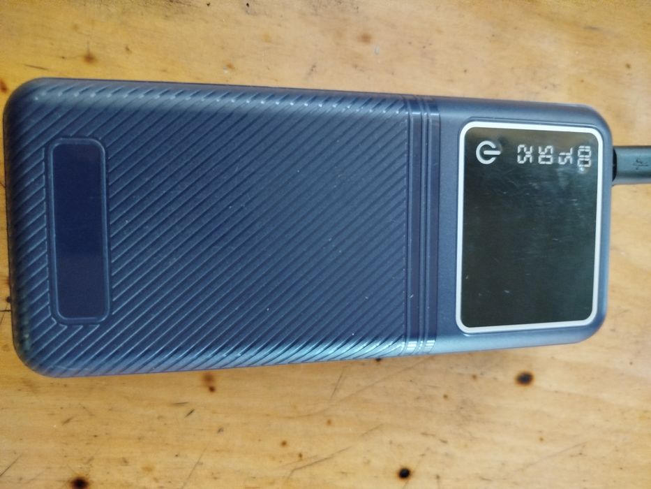 Павербанк 20000 mAh.