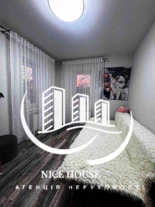 Продам дом в посёлке  Печенеги