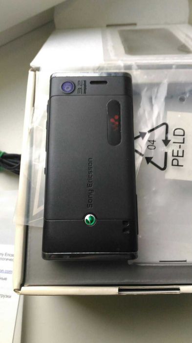 Sony ericsson W595