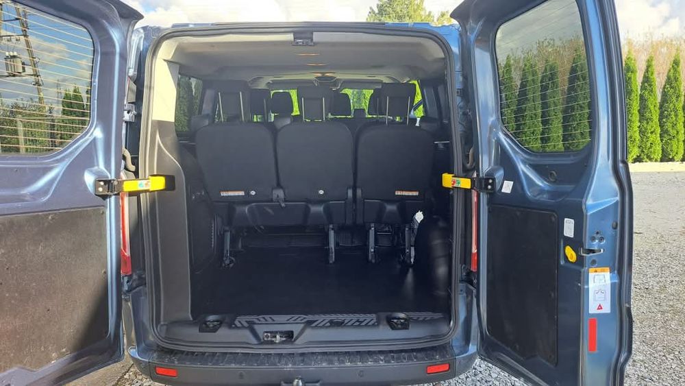 Wynajem busa Ford Transit Custom 9os
