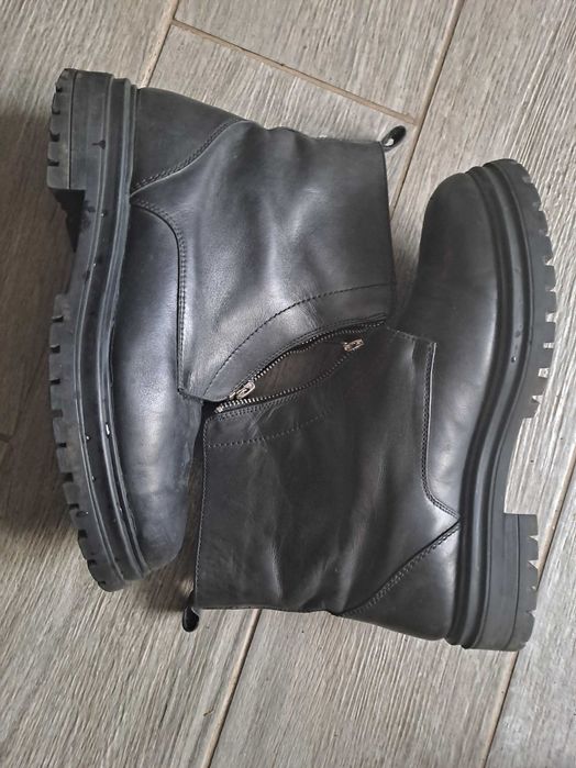 Черевики Reserved. Оригінал