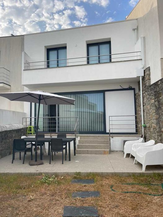 Casa de férias com jardim e garagem na Póvoa de Varzim