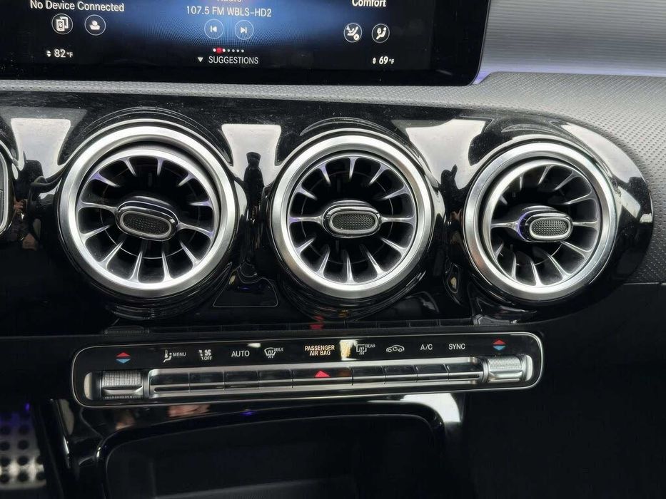 Mercedes-Benz CLA 250 4MATIC      2021