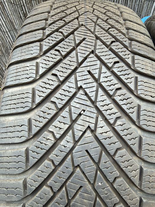 Opony zimowe Lexus 235/50/21 PIRELLI 4sztuki