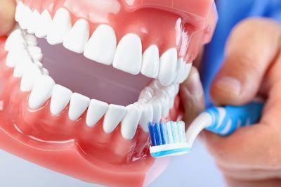 Protetyka/Protezy- Ekspresowa naprawa protez zębowych !