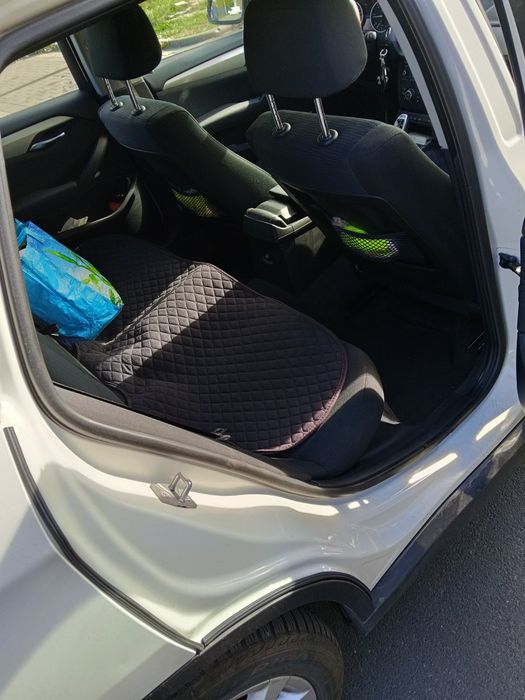 Sprzedam Zamienie  BMW X1 rok 2013
