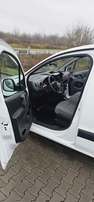 Peugot Partner 2016. Niskie przebieg 1.6 HDI 3 Osobowy