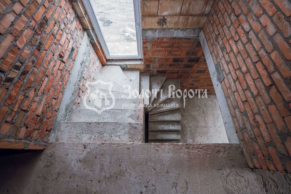 Будинок, 2пов. Без ремонту. КМ «QP», Ходосівка, Обухівський район