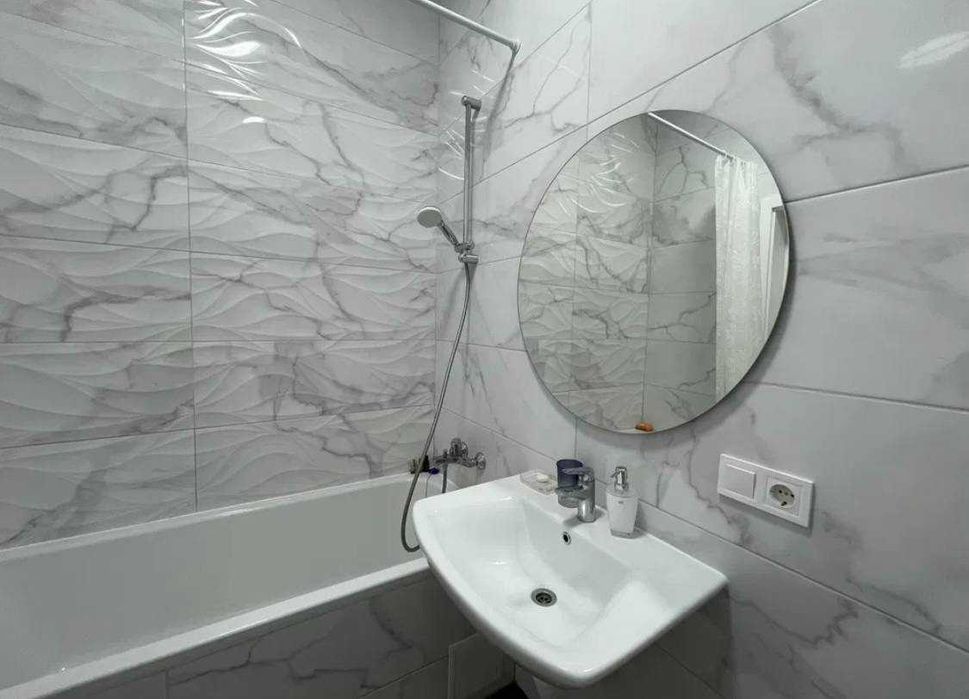 Оренда 1-кімнатної квартири в новобудові бізнес класу по вул.Під Дубом