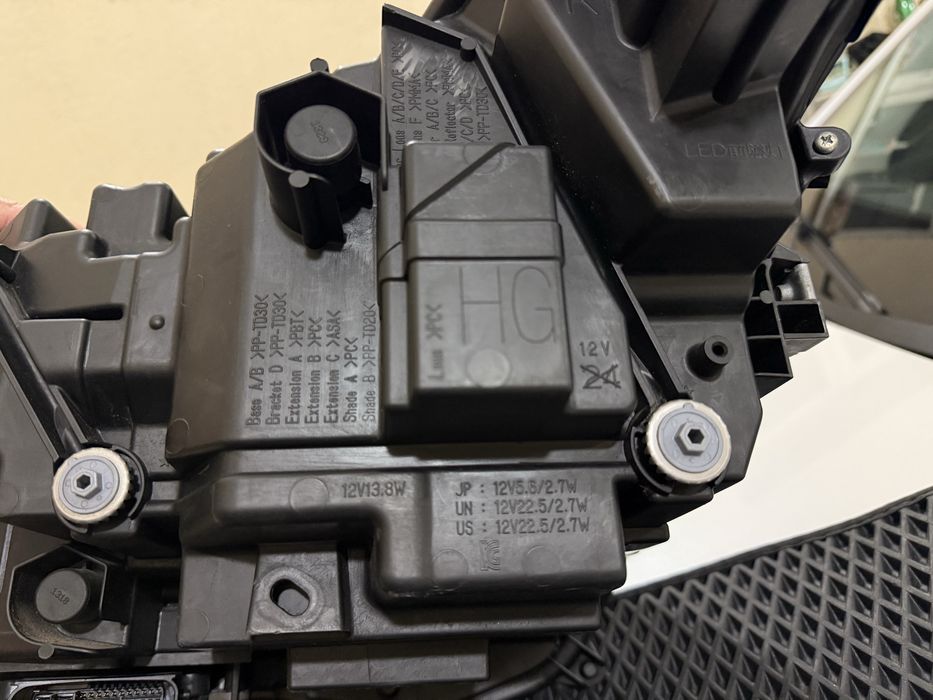 Фара права рестайлінг Lexus RX Лексус PX 19-22 року