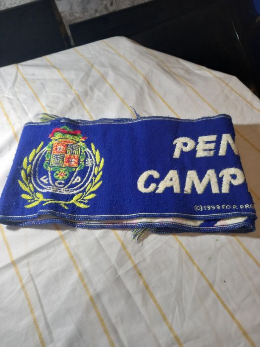 Cachecol penta campeões