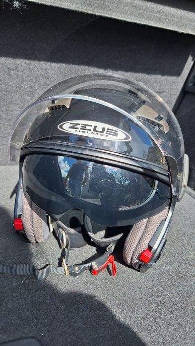 Capacete Zeus Helmet
