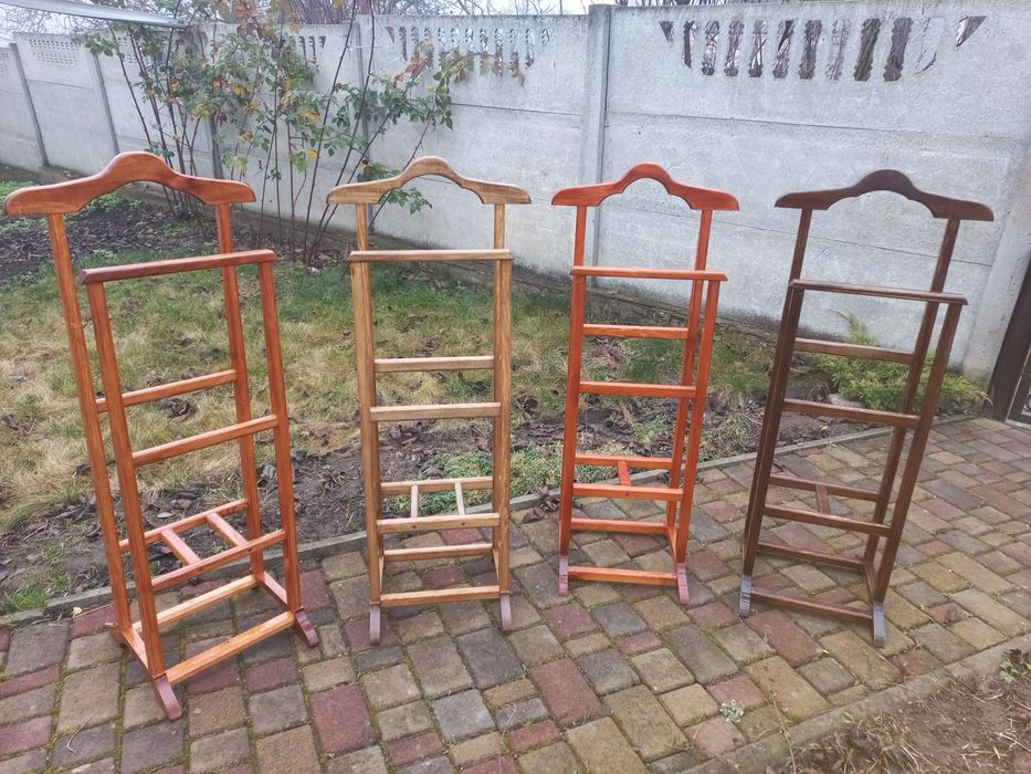 Вішалка напольна