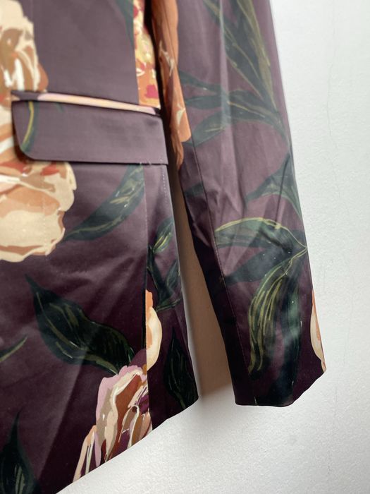 Artystyczny Garnitur z kwiatowym nadrukiem