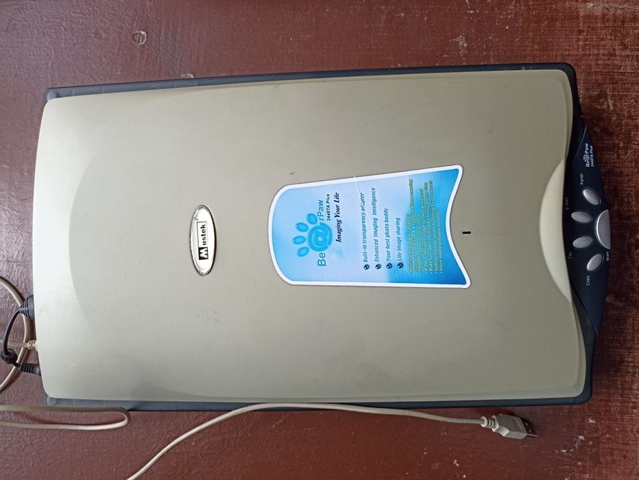 Продам сканер Mustek BerPaw 2448 CS Plus
