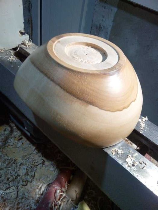 Фруктовница из дерева ручной работы.