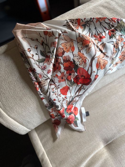 Jedwabna chusta Dior