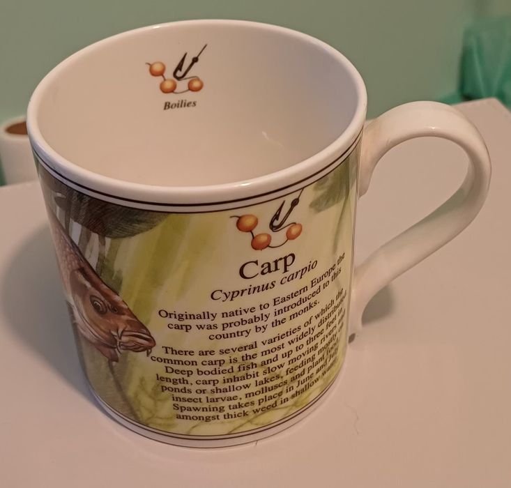 Коллекционная кружка из английского тонкого костяного фарфора