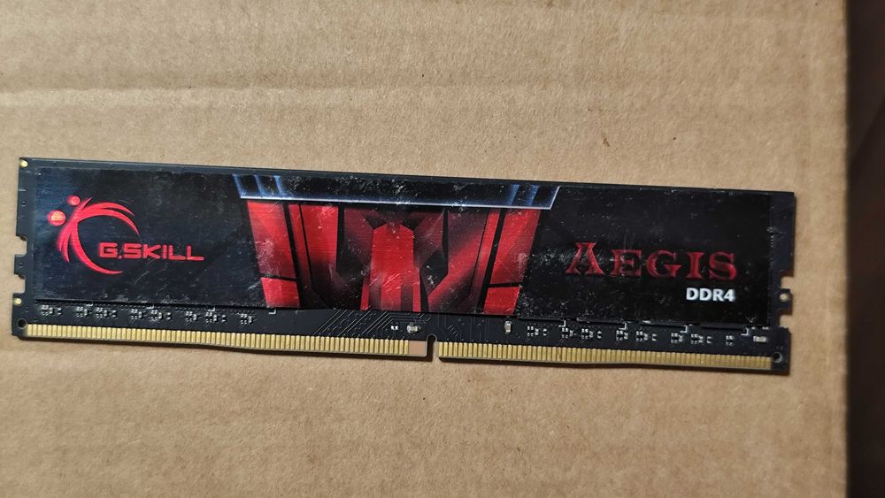 Pamięć RAM G.Skill Aegis DDR4 8GB 3000MHz CL16 F4-3000C16S-8GISB