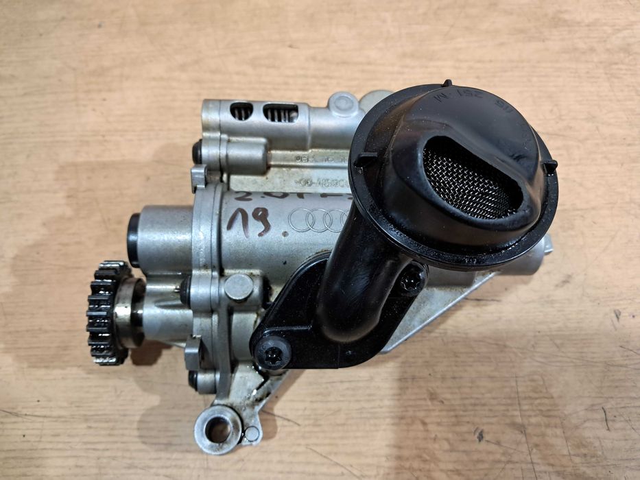 Pompa oleju 1.8 2.0 TFSI AUDI A4 B8 A5 8T A6 C7 VW Seat Skoda