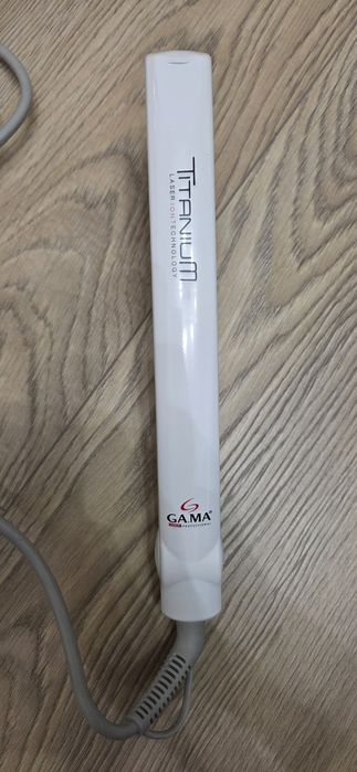 Продам випрамляч для волосся GA.MA