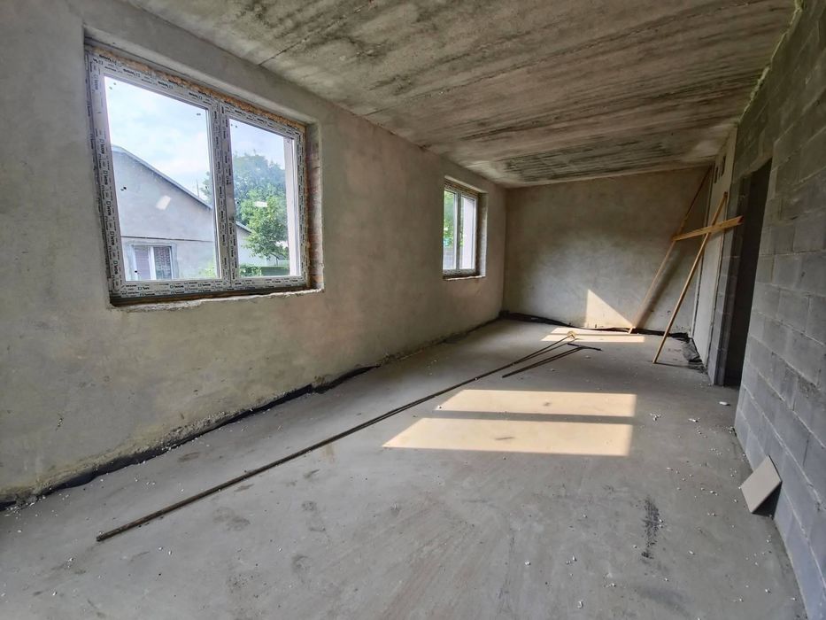 Сучасний котедж преміум класа поруч з Тернополем