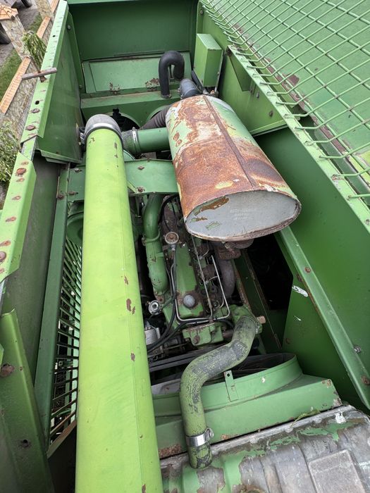 John Deere 1075
