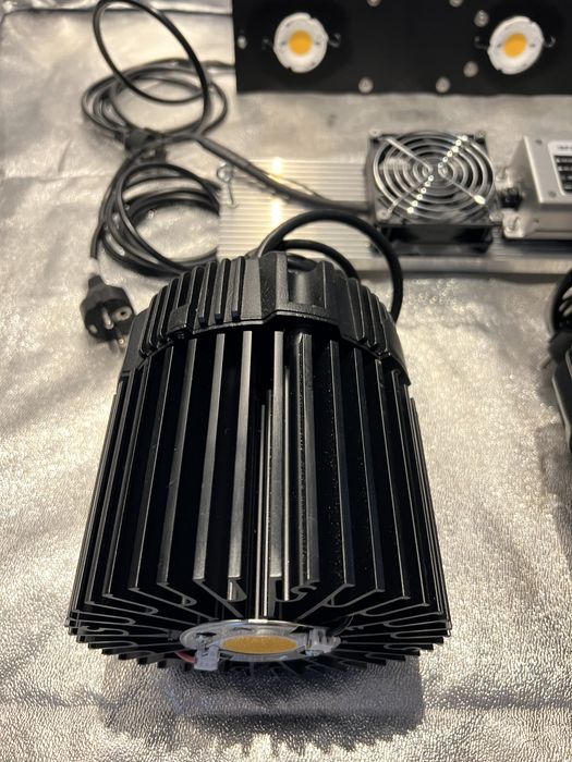 Tenda de cultivo e luzes led