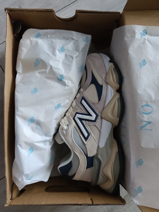 New Balance 9060 rozmiar 40