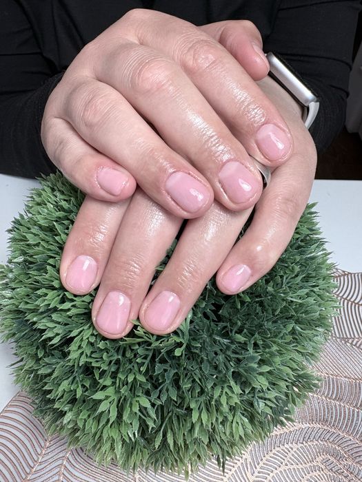 Запрошую на манікюр