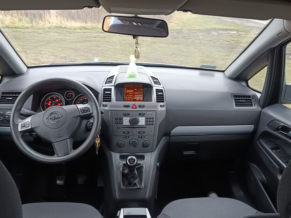 Sprzedam Opel zafira b