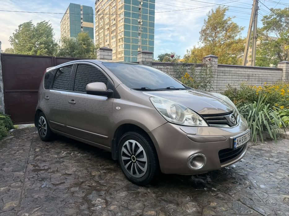 Продам Nissan note
