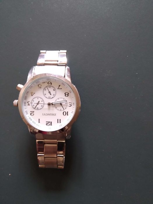 promoção - Relogios e porta chaves em metal