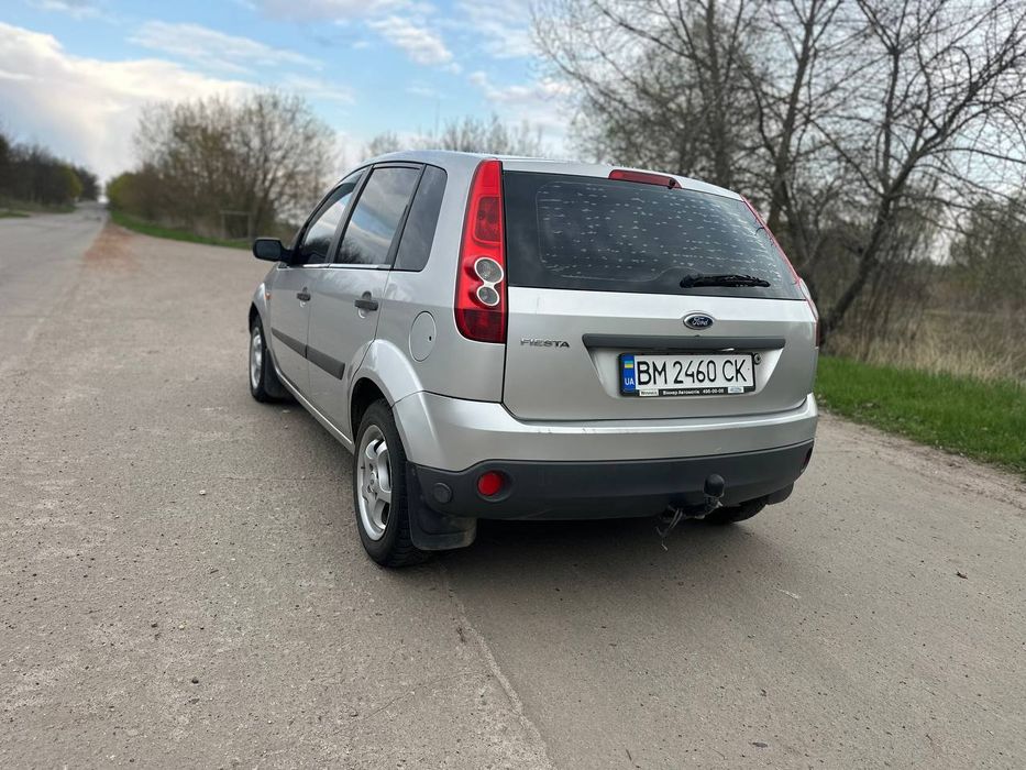 Продам Ford fiesta
